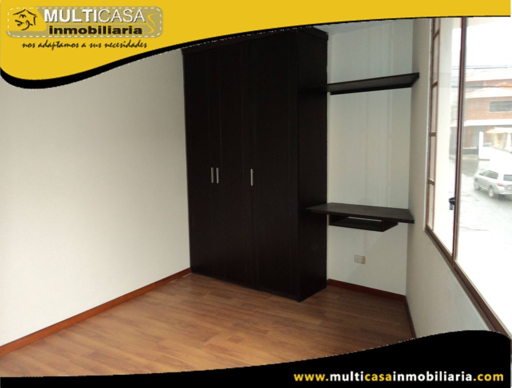 Casa en Venta a Crédito Sector Las Orquídeas Cuenca-Ecuador