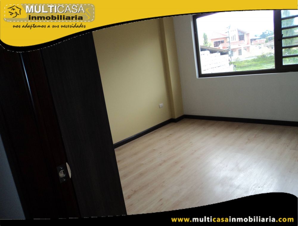Casa en Venta a Crédito en Ciudadela Privada Sector Ricaurte Cuenca-Ecuador