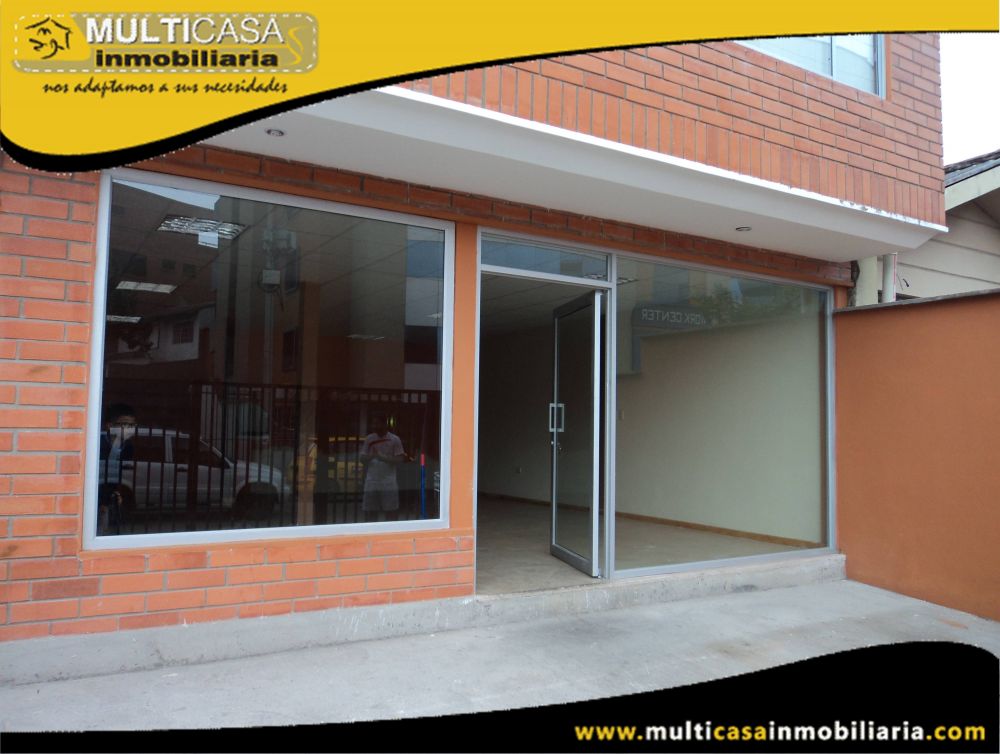 Arriendo hermoso Local Comercial con garaje para dos vehículos Sector Av.Paucarbamba Cuenca-Ecuador