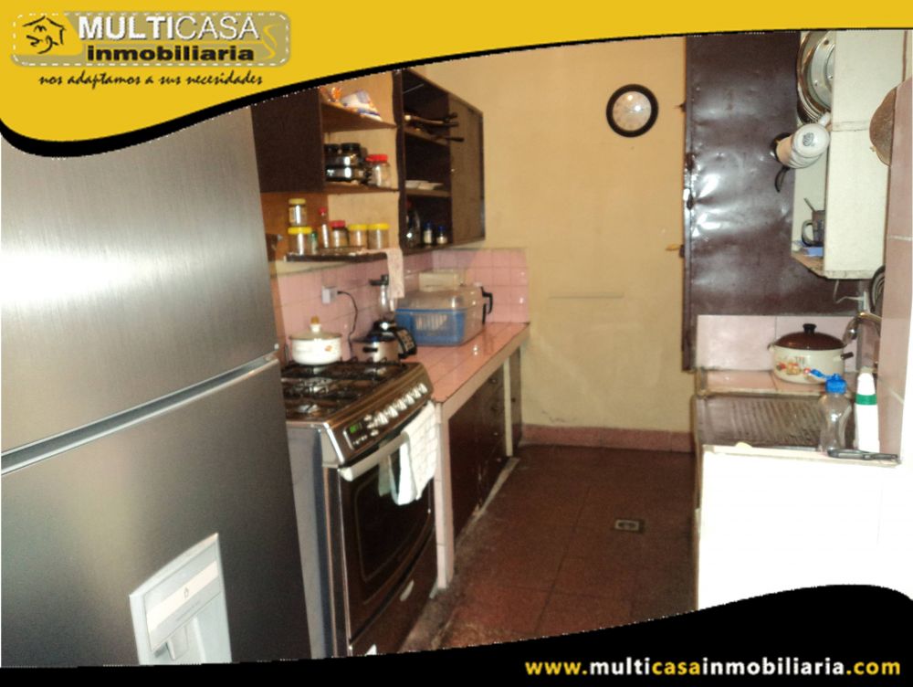 Casa en Venta a Crédito con Mini Departamento Sector Héroes de Verdeloma Cuenca-Ecuador