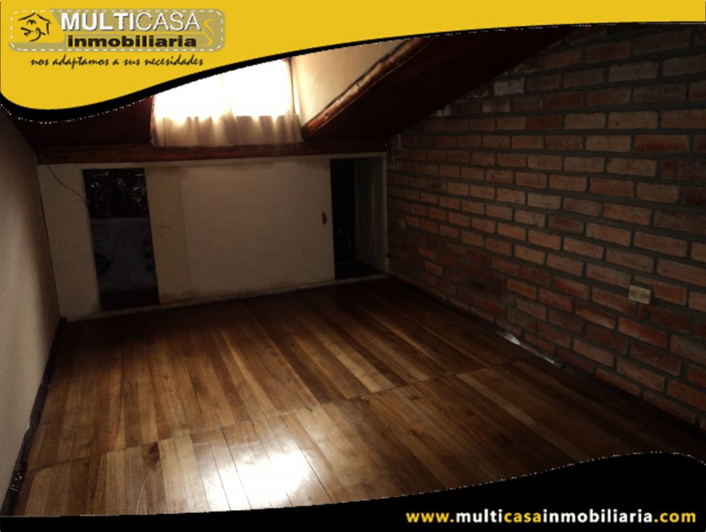 Casa en Venta a Crédito con Mini Departamento Sector Héroes de Verdeloma Cuenca-Ecuador