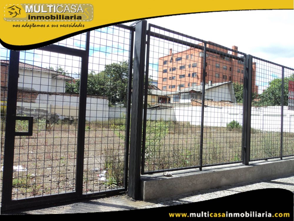 Arriendo hermoso Terreno Plano residencial en excelente Sector Av.Paucarbamba Cuenca-Ecuador