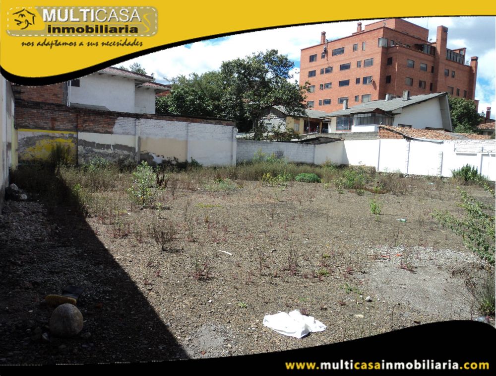 Arriendo hermoso Terreno Plano residencial en excelente Sector Av.Paucarbamba Cuenca-Ecuador