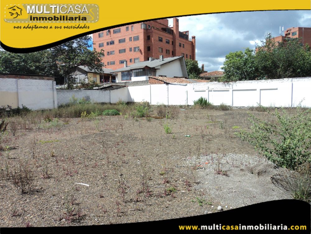 Arriendo hermoso Terreno Plano residencial en excelente Sector Av.Paucarbamba Cuenca-Ecuador