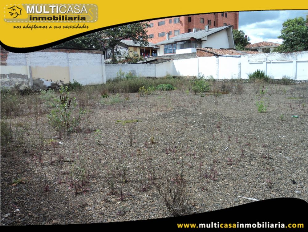 Arriendo hermoso Terreno Plano residencial en excelente Sector Av.Paucarbamba Cuenca-Ecuador