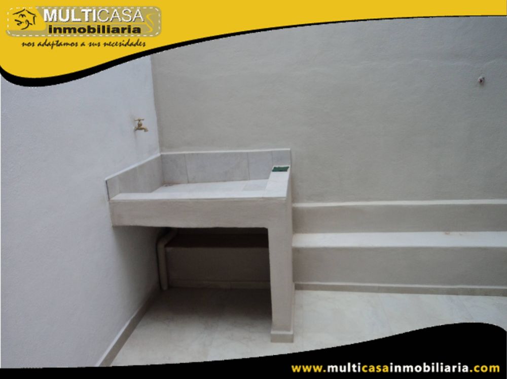 Casa en Venta a Crédito por estrenar Sector El Tiempo Cuenca-Ecuador