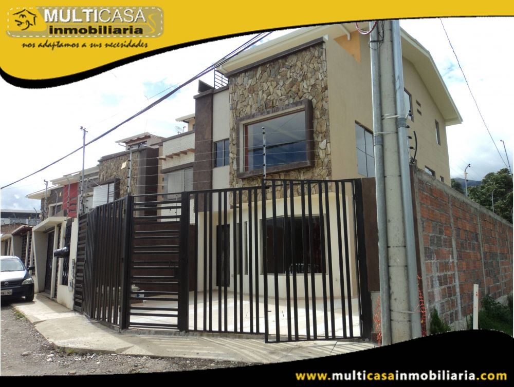 Casa de Tres departamentos en Venta a Crédito Sector Racar Cuenca - Ecuador