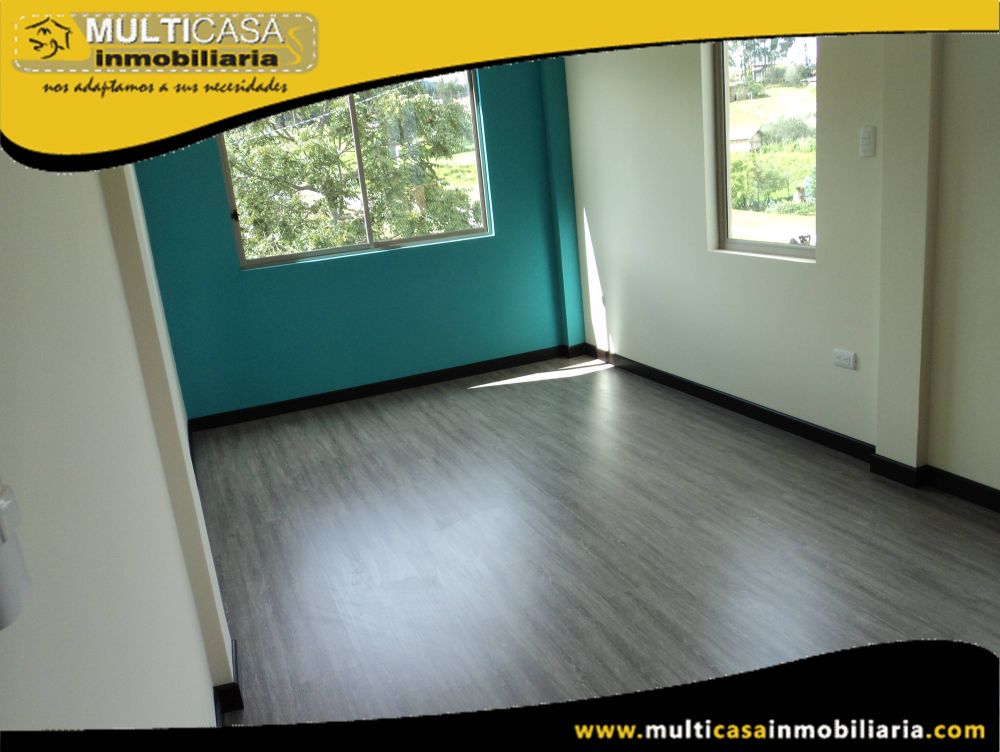 Casa Comercial en Venta a Crédito Sector Racar Cuenca - Ecuador