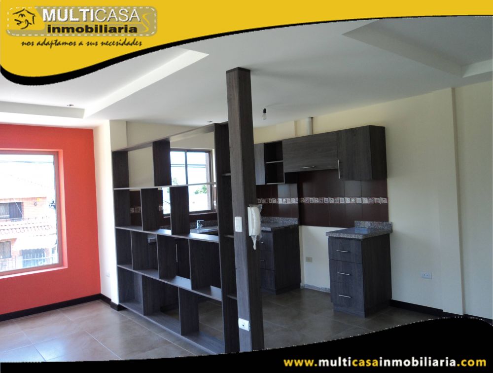 Casa Comercial en Venta a Crédito Sector Racar Cuenca - Ecuador