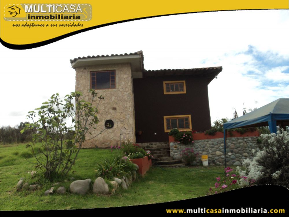 Venta de Hermosa casa Remodelada a crédito sector Vía a Llacao Cuenca-Ecuador