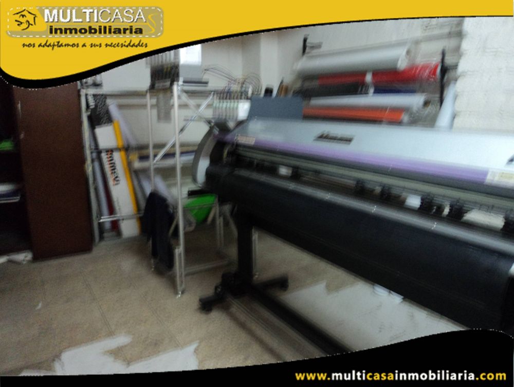 Casa Comercial Dos departamentos y Tienda en Venta a Crédito Sector Chola Cuencana Cuenca-Ecuador