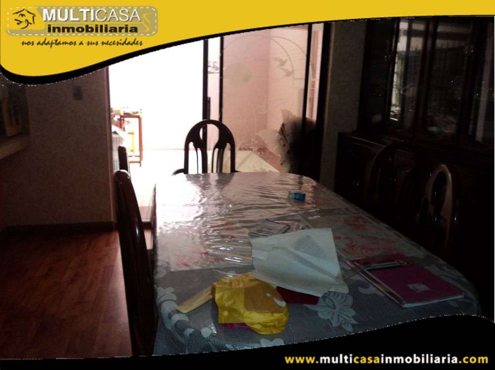 Casa en Venta a Crédito  Sector Control Sur Cuenca-Ecuador