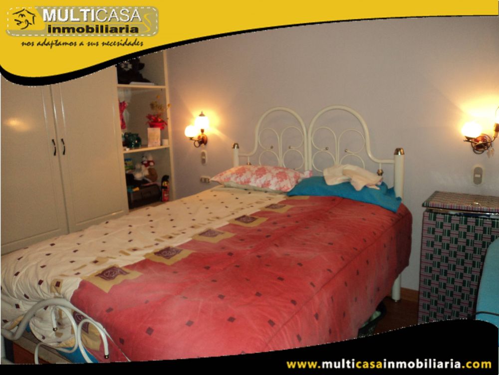 Casa Comercial en Venta a Crédito Sector Av.10 de Agosto Cuenca - Ecuador