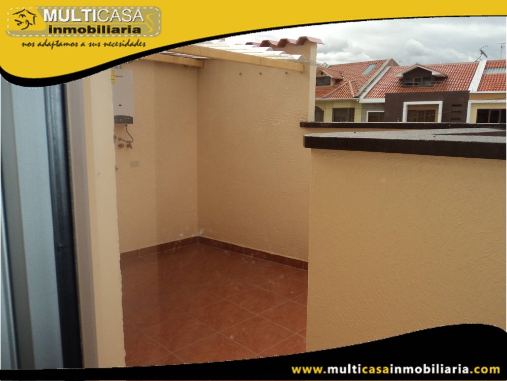 Casa Comercial en Venta a Crédito Sector Juan Pablo II Cuenca-Ecuador
