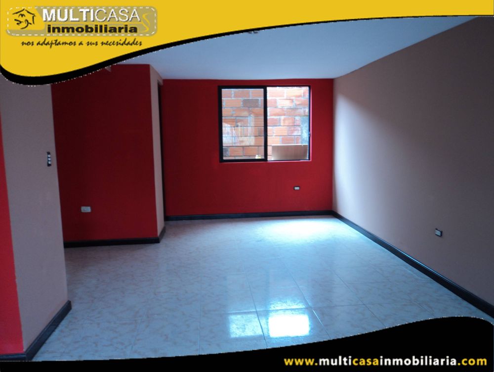 Venta de Hermosa casa en Ciudadela Privada a crédito Sector El Valle Cuenca-Ecuador