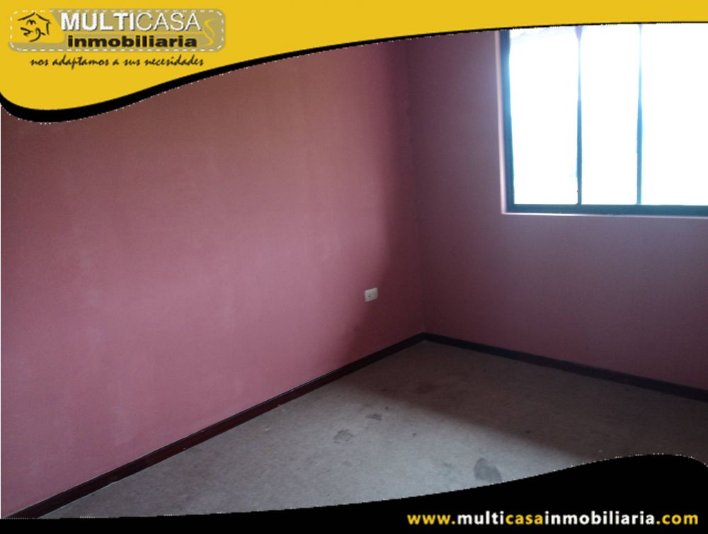 Venta de Hermosa casa en Ciudadela Privada a crédito Sector El Valle Cuenca-Ecuador