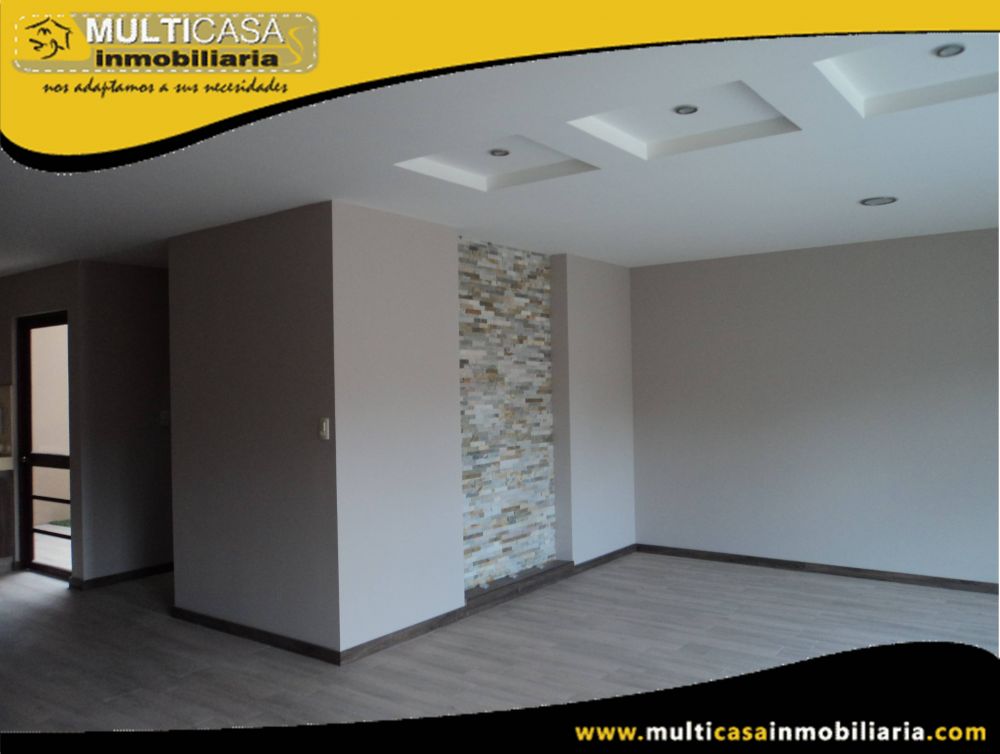Venta de Hermosa casa por estrenar con garaje para dos Vehículos a Crédito Sector Colegio BilingÃ¼e Cuenca-Ecuador