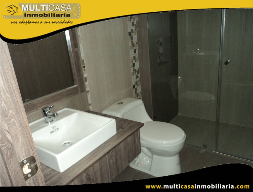 Venta de Hermosa casa por estrenar con garaje para dos Vehículos a Crédito Sector Colegio BilingÃ¼e Cuenca-Ecuador