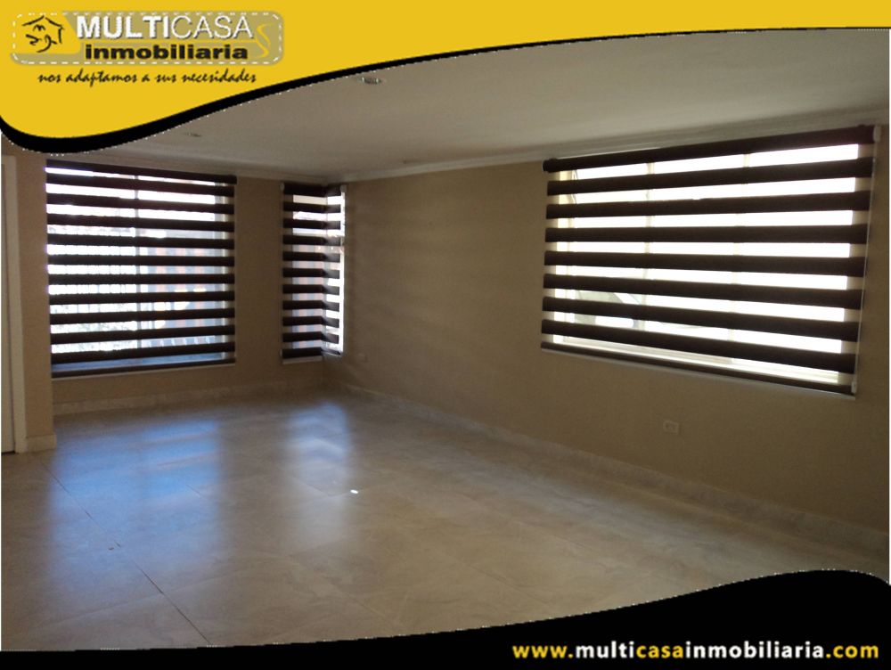 Arriendo Hermoso Departamento con terminados de Lujo y garaje para vehiculo Sector Av. Abelardo J. Andrade Cuenca-Ecuador