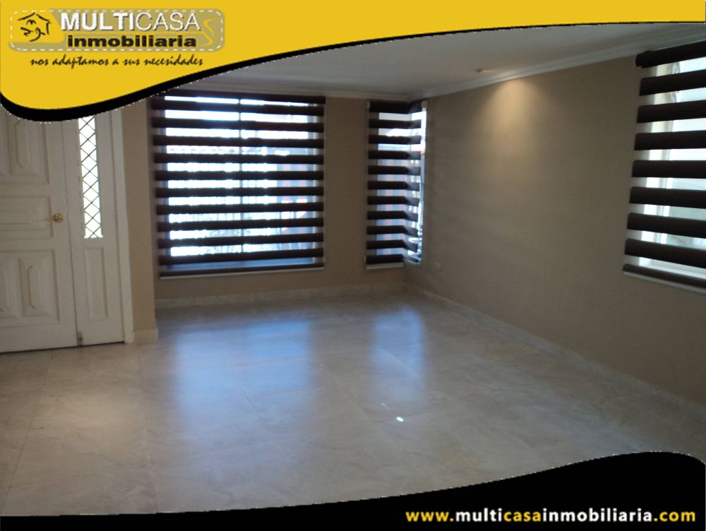 Arriendo Hermoso Departamento con terminados de Lujo y garaje para vehiculo Sector Av. Abelardo J. Andrade Cuenca-Ecuador