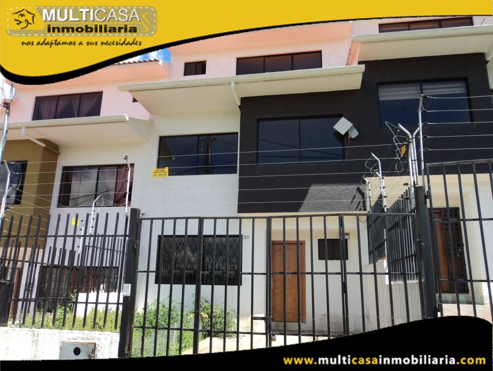 Venta de Hermosa casa en Urbanización Privada de Tres plantas a crédito Sector El Tejar Cuenca-Ecuador