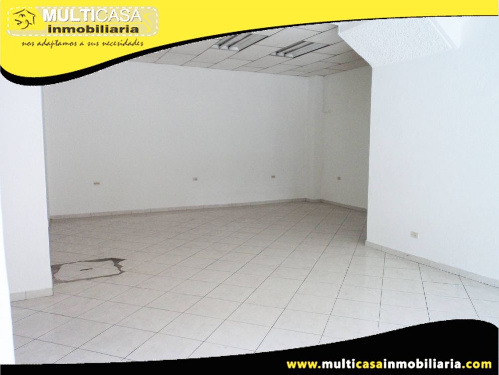 Arriendo hermoso Local con garaje para Tres Vehiculos Sector Av.Primero de Mayo Cuenca-Ecuador