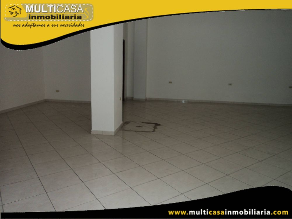 Arriendo hermoso Local con garaje para Tres Vehiculos Sector Av.Primero de Mayo Cuenca-Ecuador