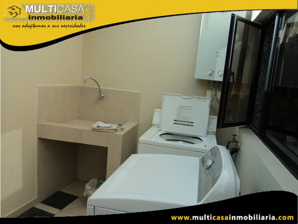 Arriendo hermoso Departamento Duplex amoblado de lujo Sector Av.Primero de Mayo Cuenca-Ecuador