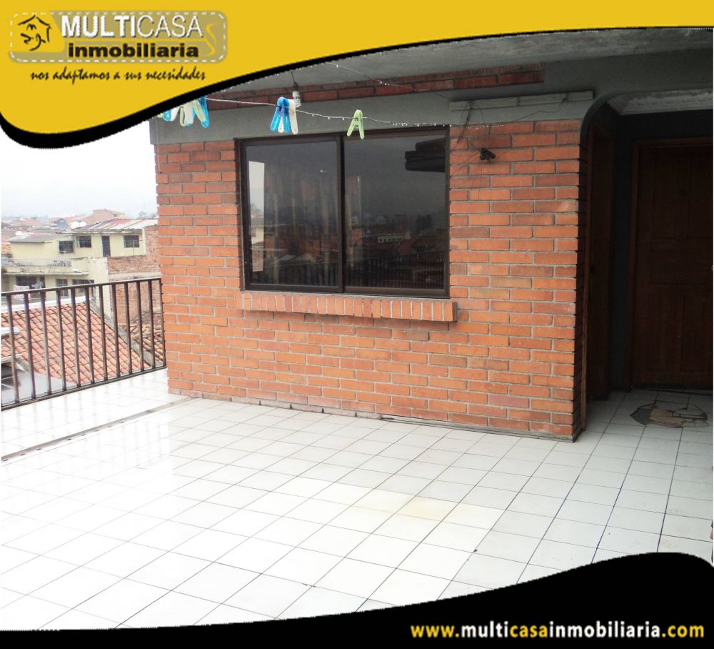 Casa Comercial en Venta a Crédito Sector Centro de la Ciudad Cuenca-Ecuador