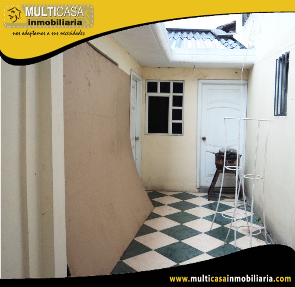 Casa Comercial en Venta a Crédito Sector Centro de la Ciudad Cuenca-Ecuador
