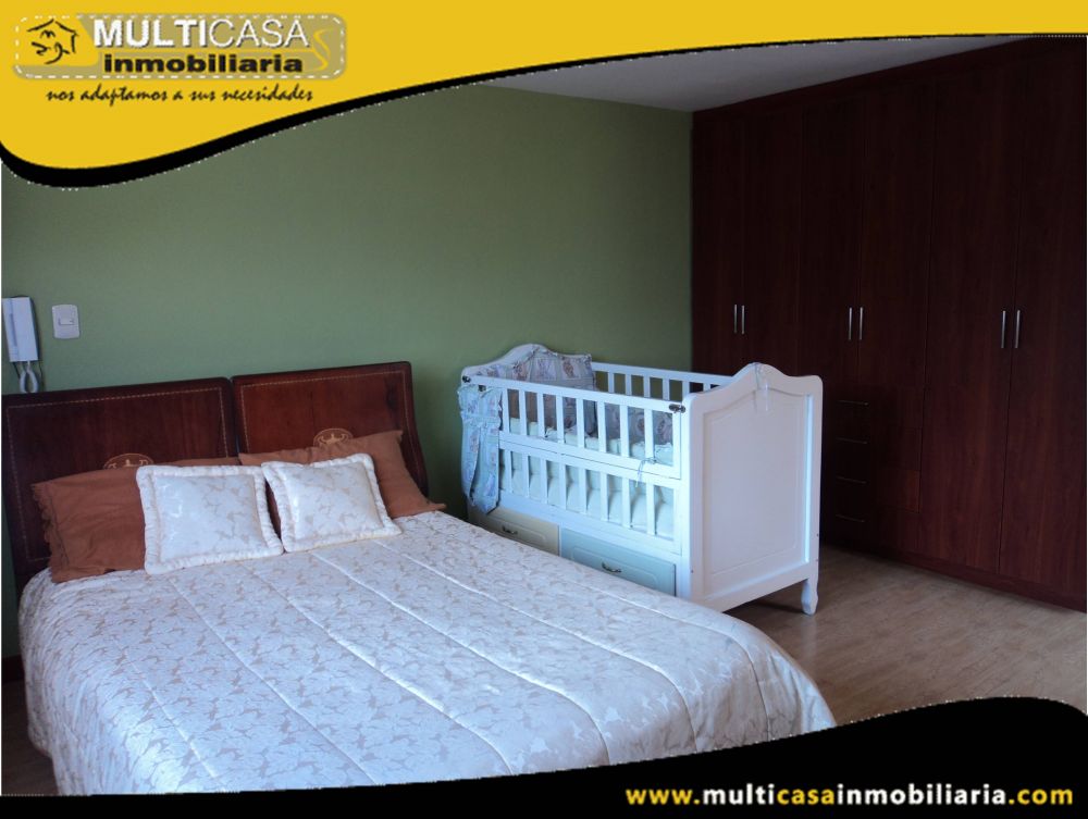 Casa en Venta a Crédito en Condominio Sector Av.Loja Cuenca-Ecuador
