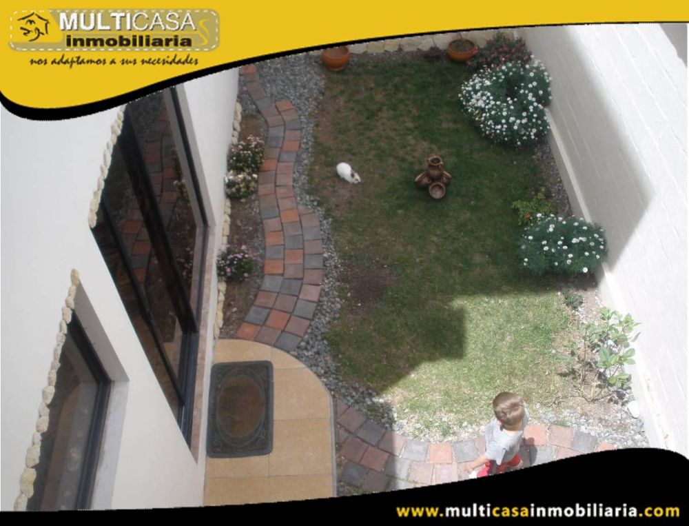 Casa en Venta a Crédito en Condominio Sector Av.Loja Cuenca-Ecuador