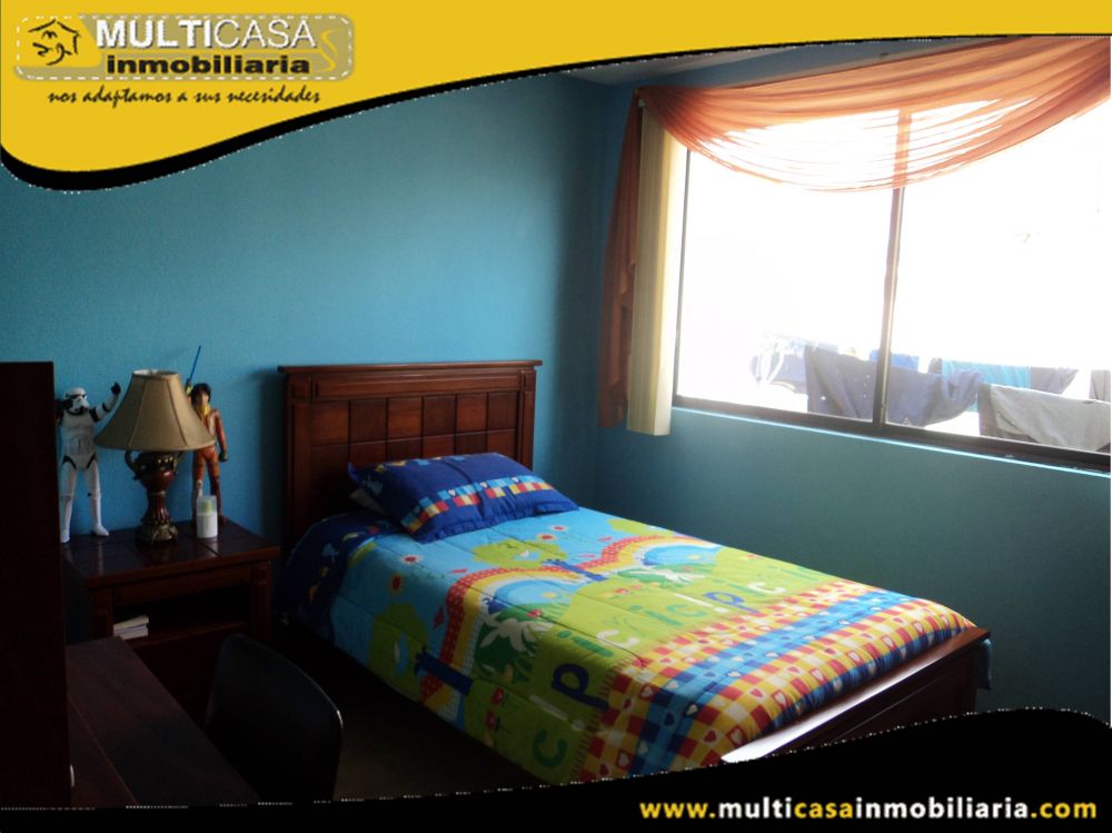 Casa en Venta a Crédito en Condominio Sector Av.Loja Cuenca-Ecuador