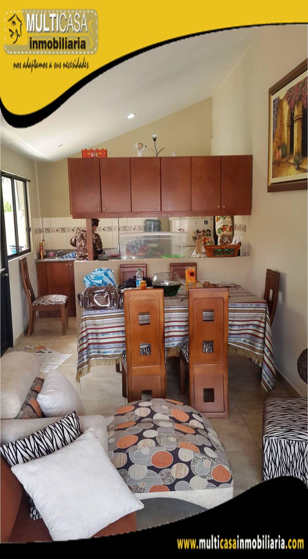 Casa en Venta a Crédito en Urbanización Privada Sector El Valle Cuenca-Ecuador