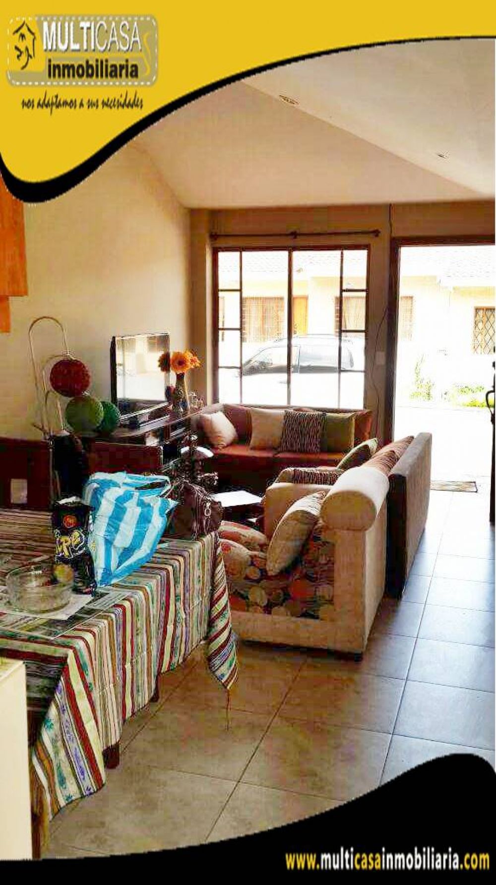 Casa en Venta a Crédito en Urbanización Privada Sector El Valle Cuenca-Ecuador