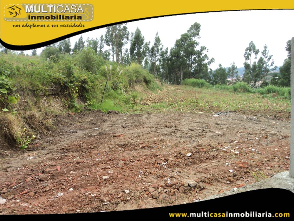Terreno en Venta a Crédito trapezoidal Sector Miraflores Cuenca-Ecuador