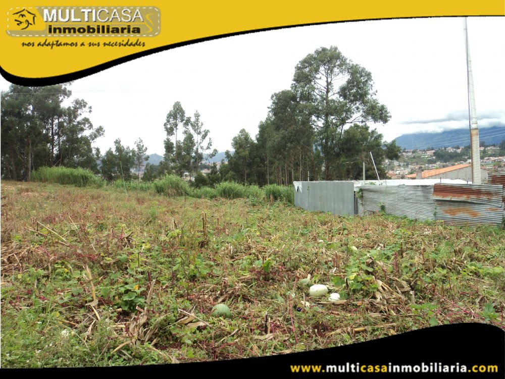 Terreno en Venta a Crédito trapezoidal Sector Miraflores Cuenca-Ecuador