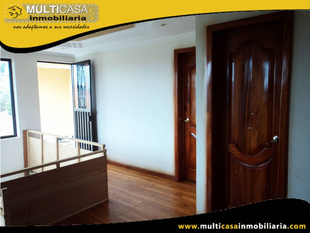 Casa de Dos departamentos en Venta a Crédito Sector Baños Cuenca-Ecuador