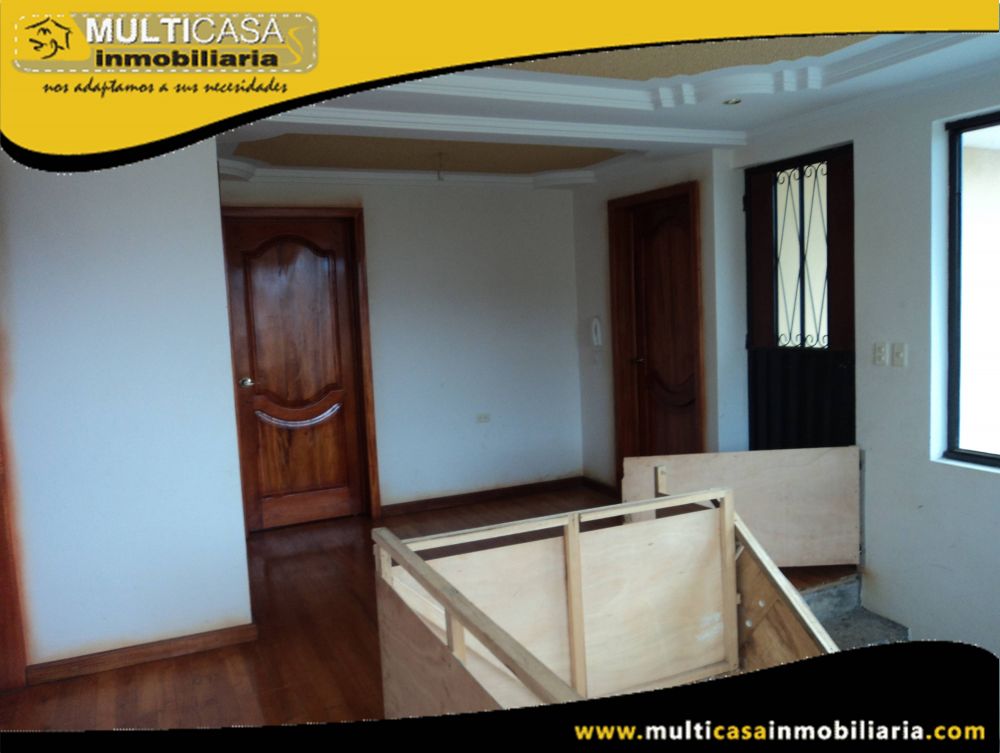 Casa de Dos departamentos en Venta a Crédito Sector Baños Cuenca-Ecuador