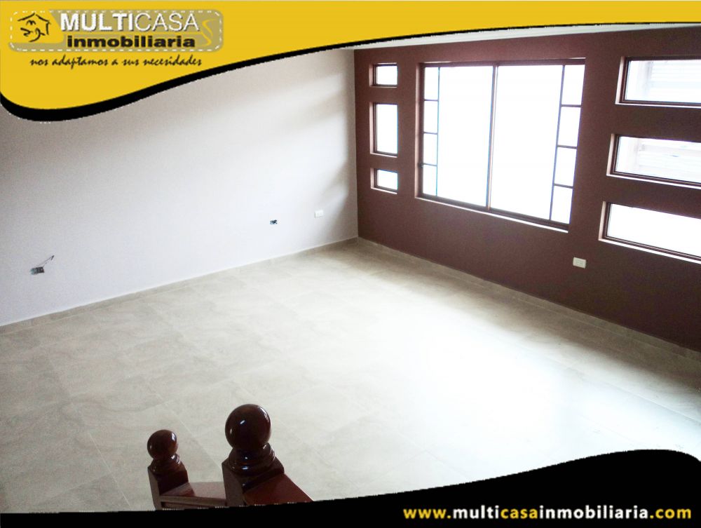 Villa en Venta a Crédito Sector Vía a Baños Cuenca-Ecuador