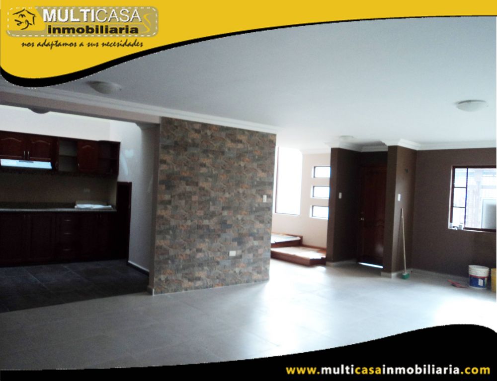 Casa en Venta a Crédito por estrenar Sector Vía a Baños Cuenca-Ecuador