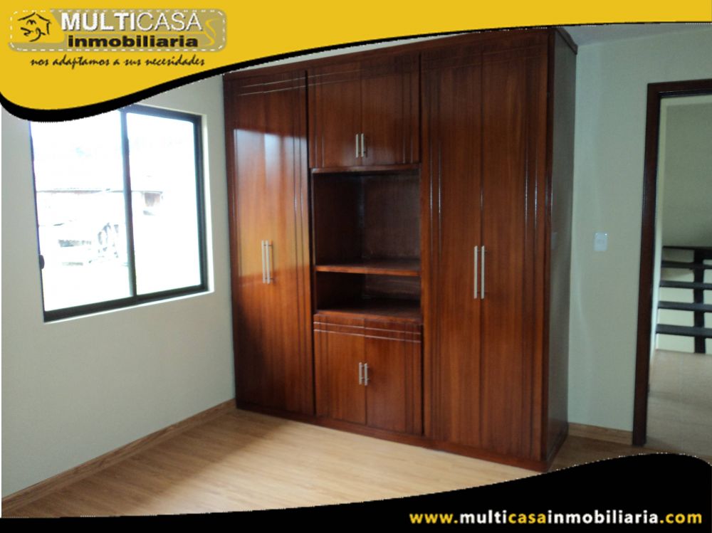 Casa en Venta a Crédito por estrenar Sector Colegio Borja Cuenca-Ecuador