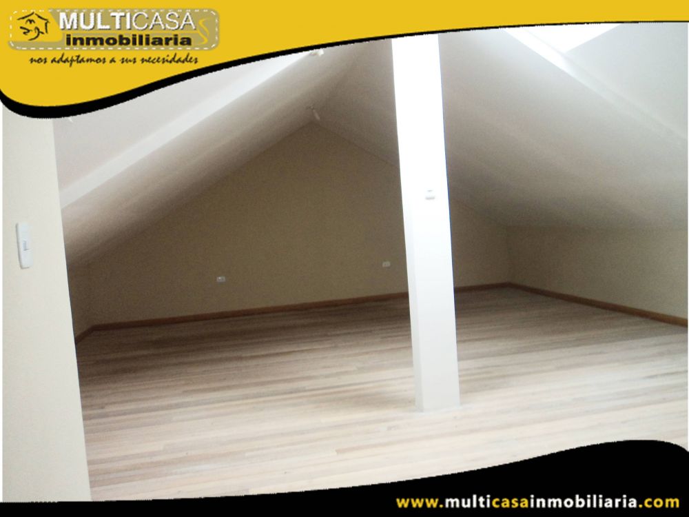 Casa en Venta a Crédito por estrenar Sector Colegio Borja Cuenca-Ecuador