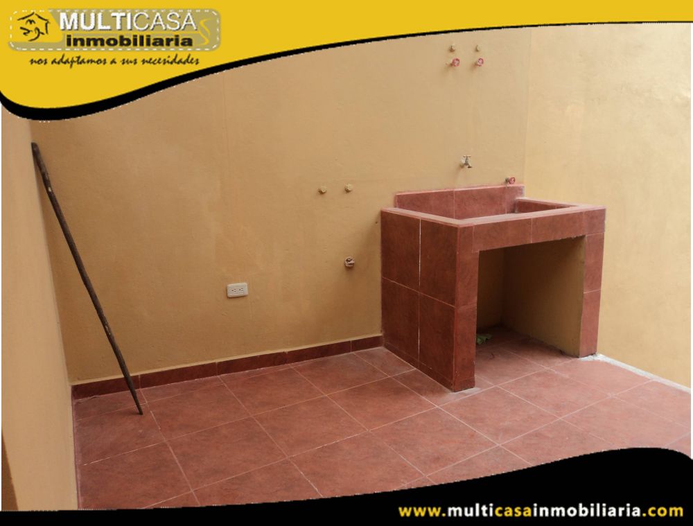 Dos Casas en Una en Venta a Crédito Sector Baños Cuenca-Ecuador