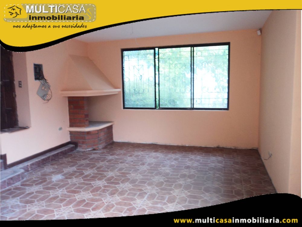 Casa tres dormitorios en Venta a Crédito  Sector Monay Cuenca-Ecuador