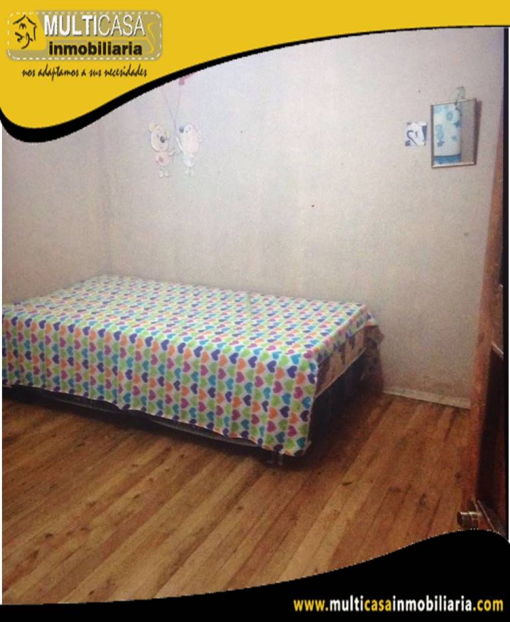 Venta de Hermosa casa a crédito de dos Departamentos y un Local Comercial Sector Centro de la Ciudad Cuenca-Ecuador