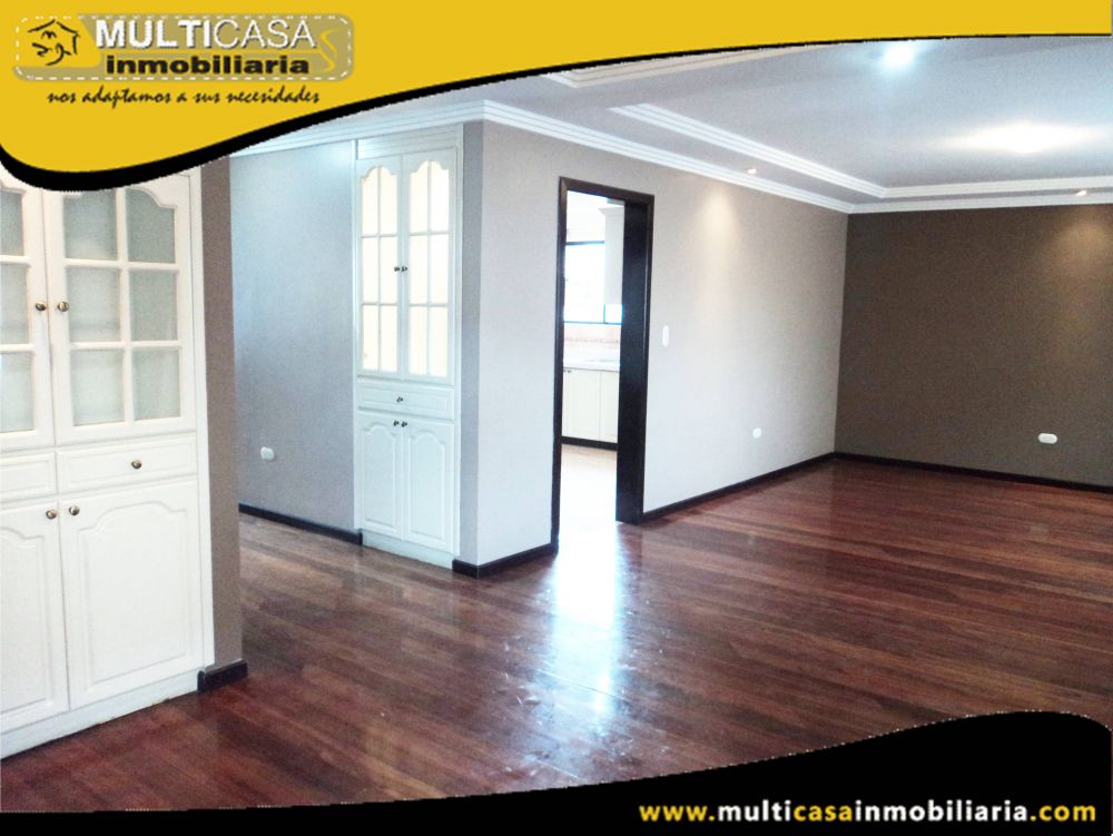 Arriendo Hermoso departamento en Condominio Privado con amplios espacios verdes Sector Av.Loja Cuenca-Ecuador