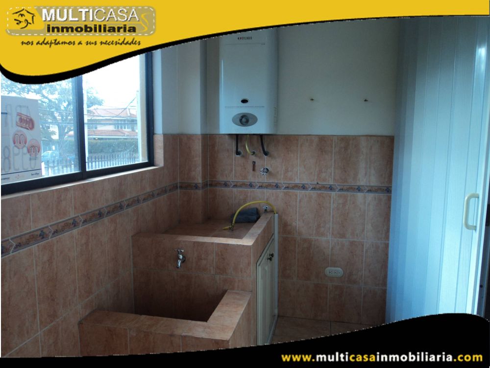 Arriendo Hermoso departamento en Condominio Privado con amplios espacios verdes Sector Av.Loja Cuenca-Ecuador