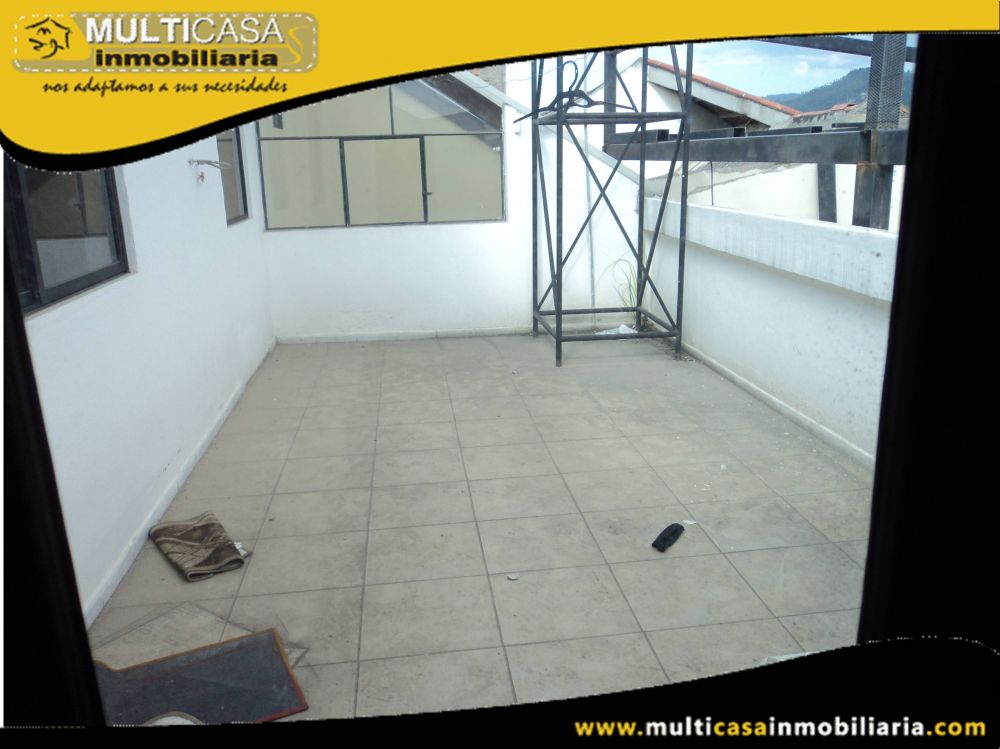 Villa en Venta a Crédito de tres plantas Sector Totoracocha Cuenca-Ecuador