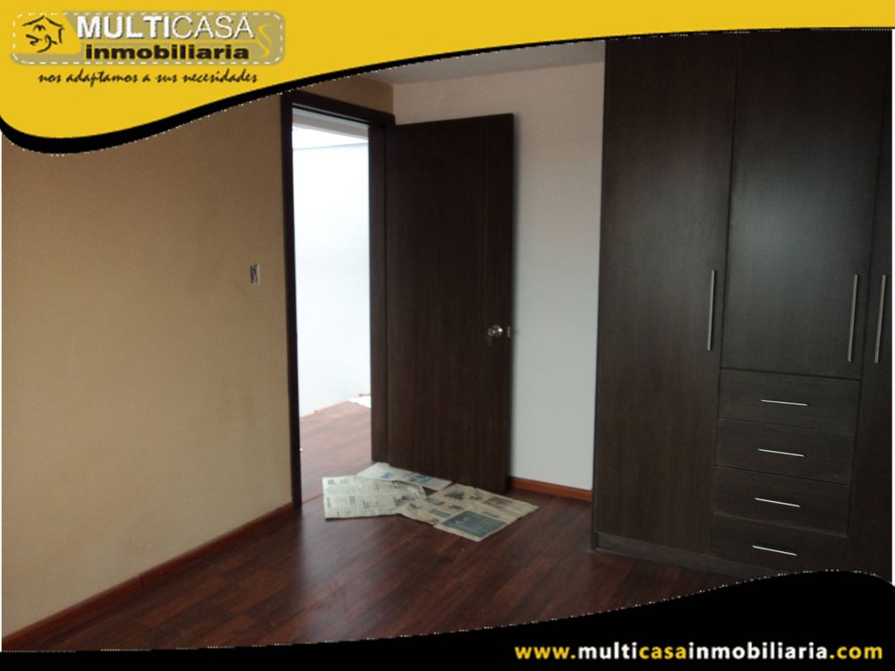 Casa en Venta en Condominio Privado a Crédito Sector Las Pencas Cuenca-Ecuador